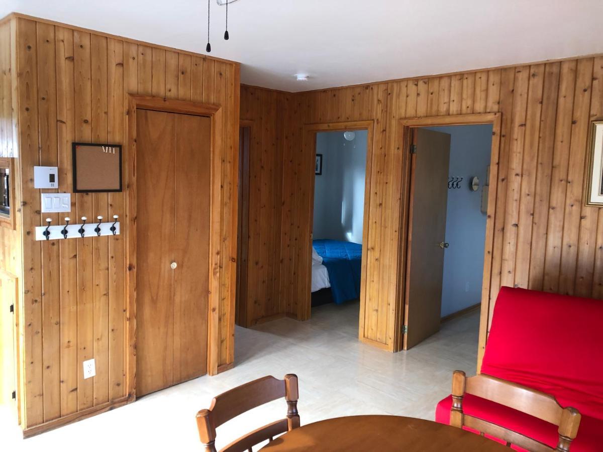 Chalets Les Chanterelles De Forillon L'Anse-au-Griffon Екстер'єр фото