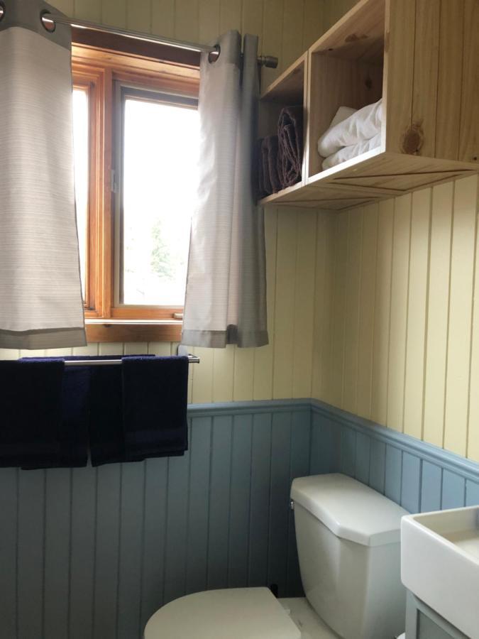 Chalets Les Chanterelles De Forillon L'Anse-au-Griffon Екстер'єр фото