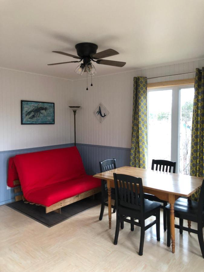 Chalets Les Chanterelles De Forillon L'Anse-au-Griffon Екстер'єр фото