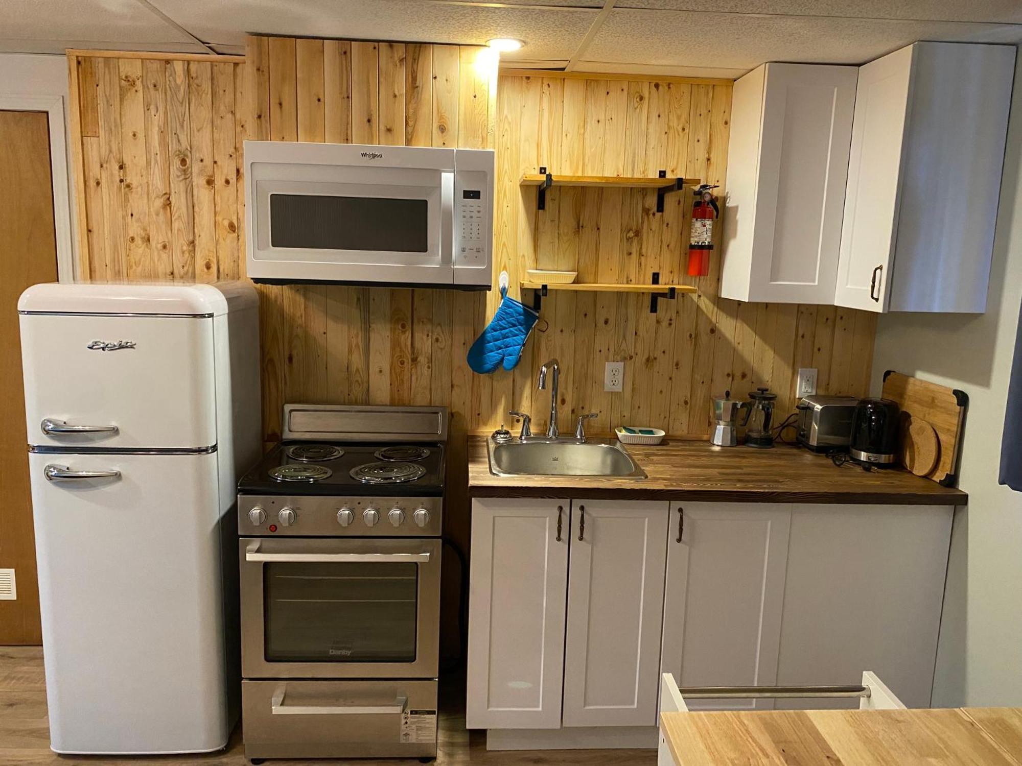 Chalets Les Chanterelles De Forillon L'Anse-au-Griffon Екстер'єр фото